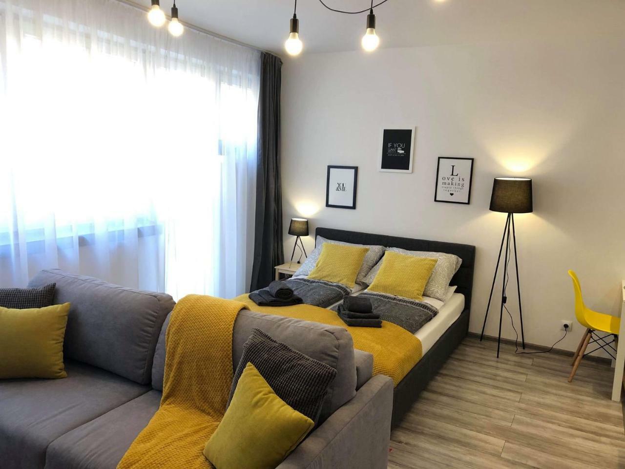 Apartament Szczesliwa 13 - Plac Ratuszowy Jelenia Góra Εξωτερικό φωτογραφία