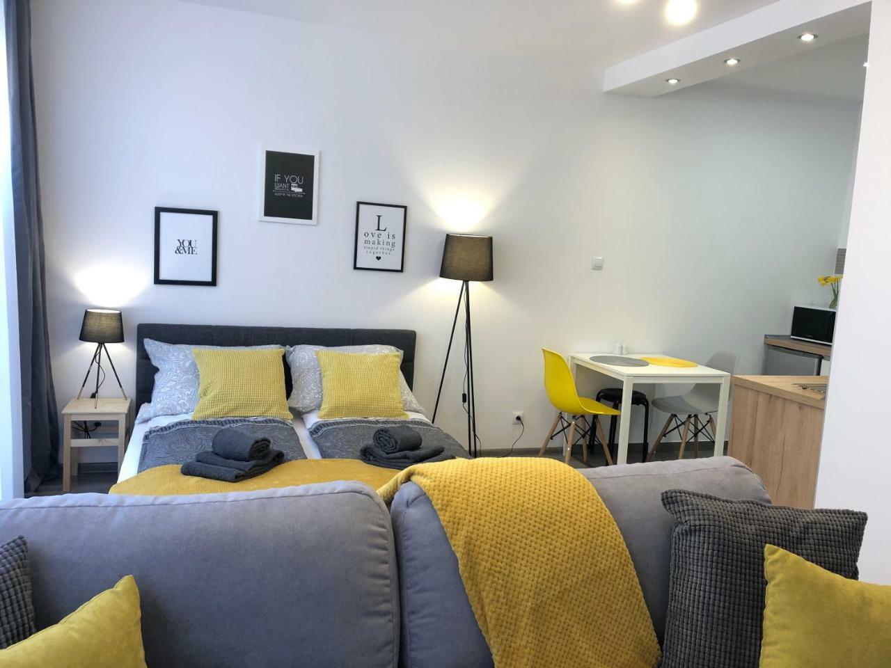 Apartament Szczesliwa 13 - Plac Ratuszowy Jelenia Góra Εξωτερικό φωτογραφία