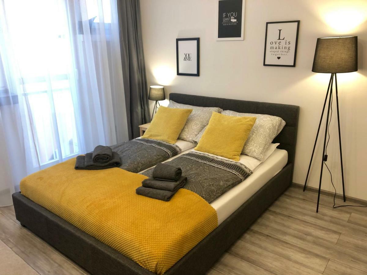 Apartament Szczesliwa 13 - Plac Ratuszowy Jelenia Góra Εξωτερικό φωτογραφία